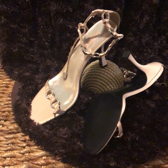 Enzo Angiolini Evening Heels - Picture 2 of 3